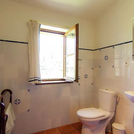 Casa de Férias Farmstay Holiday In France With Private Pool